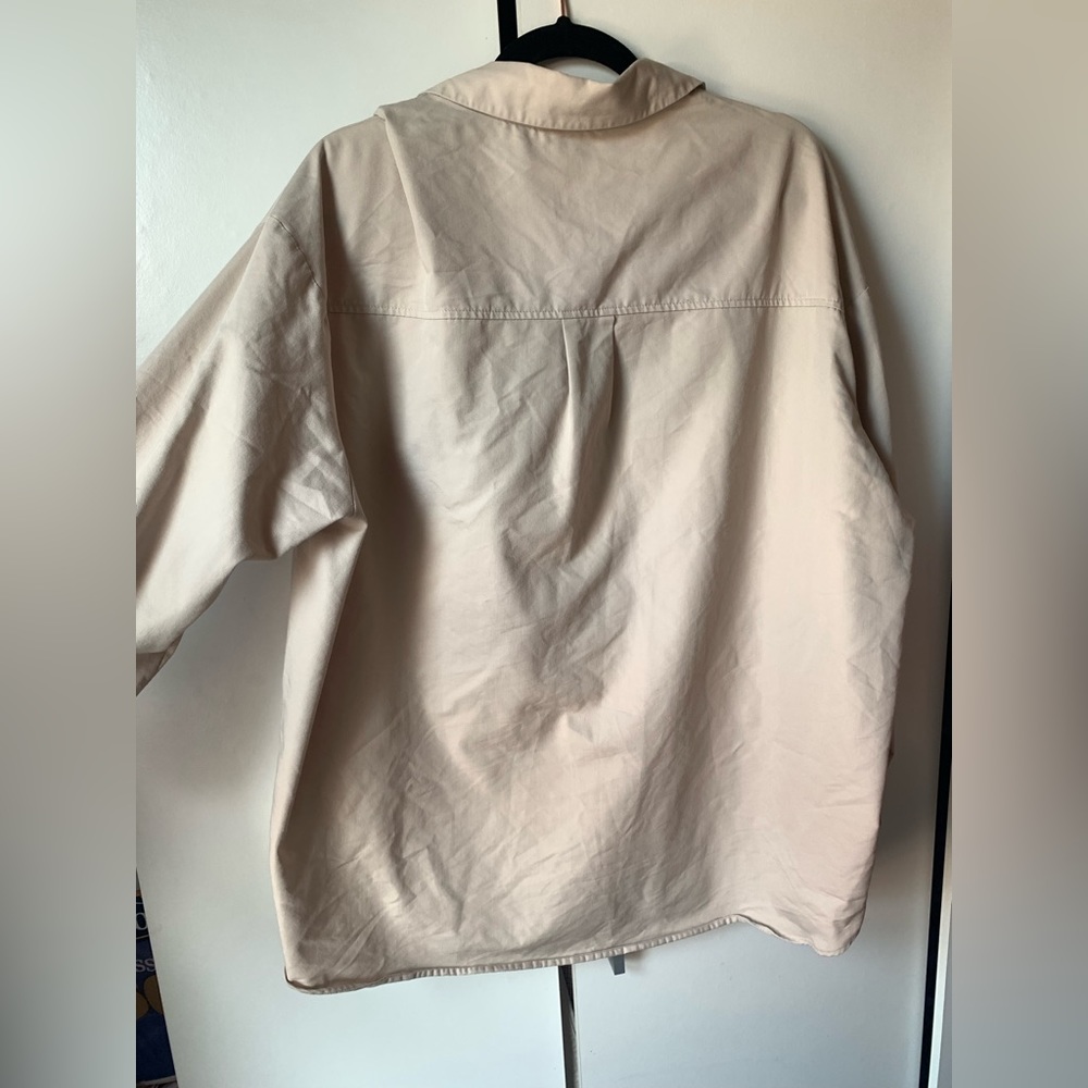 Bershka size medium beige / stone button down shirt - Picture 7 of 7